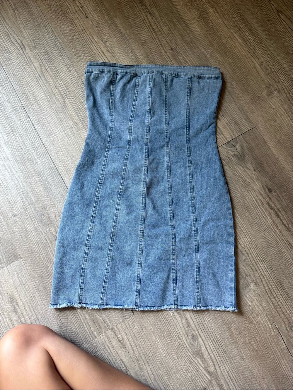 Classic Strapless Denim Bodycon Dress in Light Blue